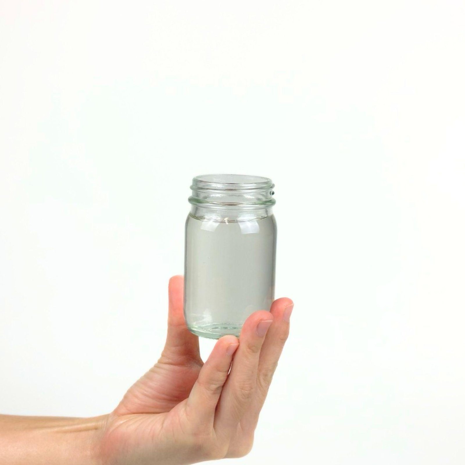 CM5801 รับผลิตNET HAIR SPRAY รับผลิตสเปรย์เซ็ตผม สูตรชนิดแข็ง Non-Aerosol - Image 3